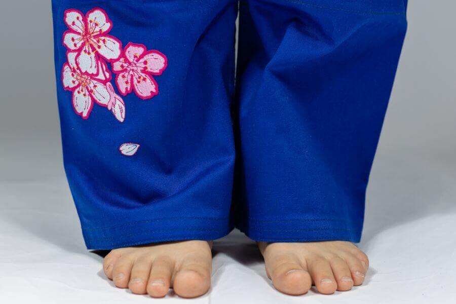 Piękna niebieska judoga dla dzieci